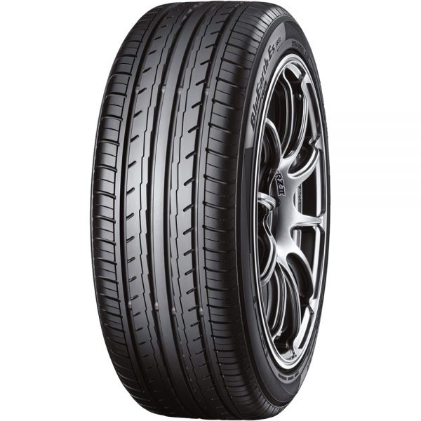 225/40R18 92W YOKOHAMA BLUEARTH ES ES32 XL